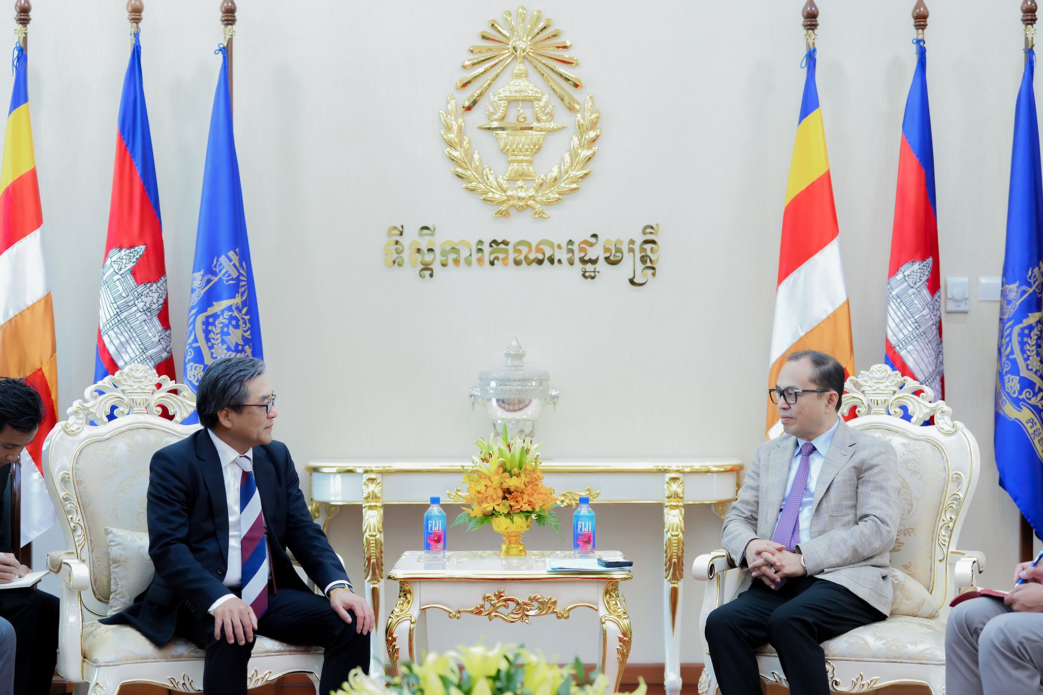 ឯកឧត្តមឧបនាយករដ្ឋមន្ត្រីប្រចាំការ វង្សី វិស្សុត