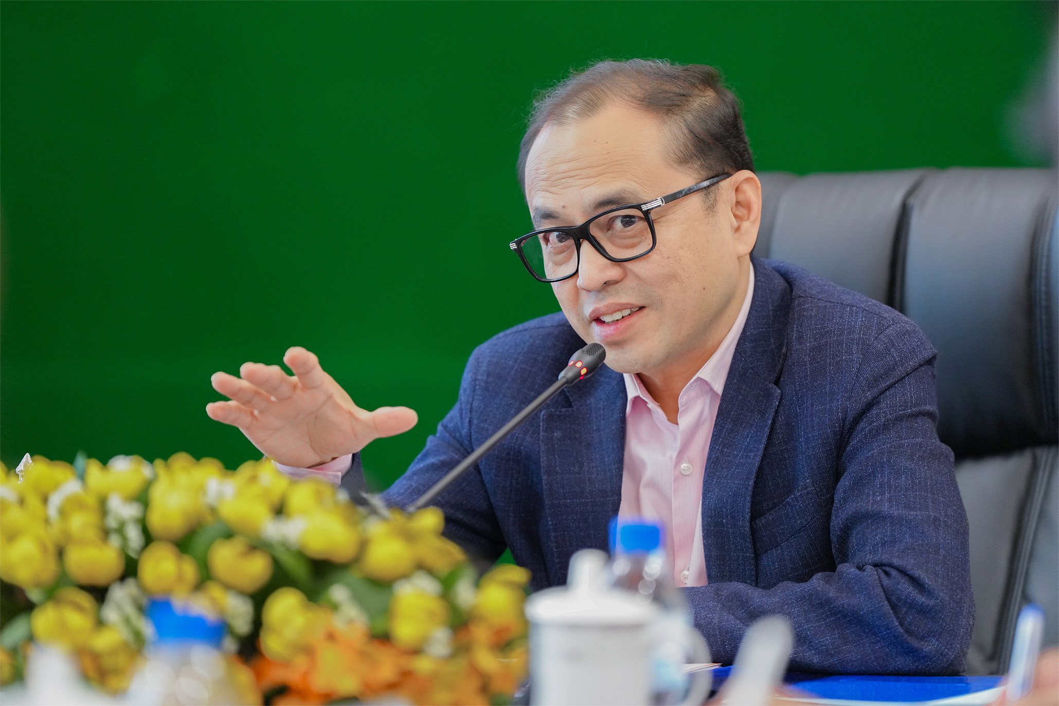 ឧបនាយករដ្ឋមន្ត្រីប្រចាំការ វង្សី វិស្សុត