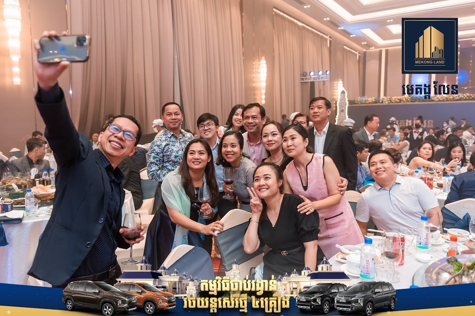 អស្ចារ្យណាស់ បុរី មេគង្គ លែន បានរកឃើញម្ចាស់ រង្វាន់ឡាន ទាំង៤រង្វាន់ របស់ខ្លួនហើយ