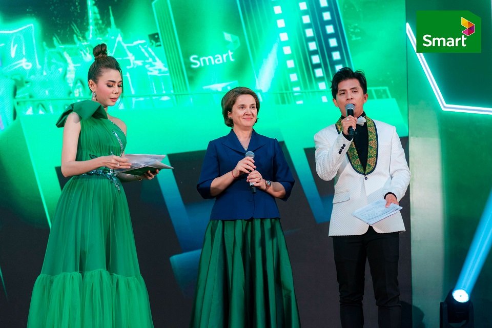 ក្រុមហ៊ុន Smart Axiata រៀបចំពិធីជួបជុំជាមួយភ្នាក់ងារលក់រាយឆ្នើមប្រចាំឆ្នាំ ២០២២