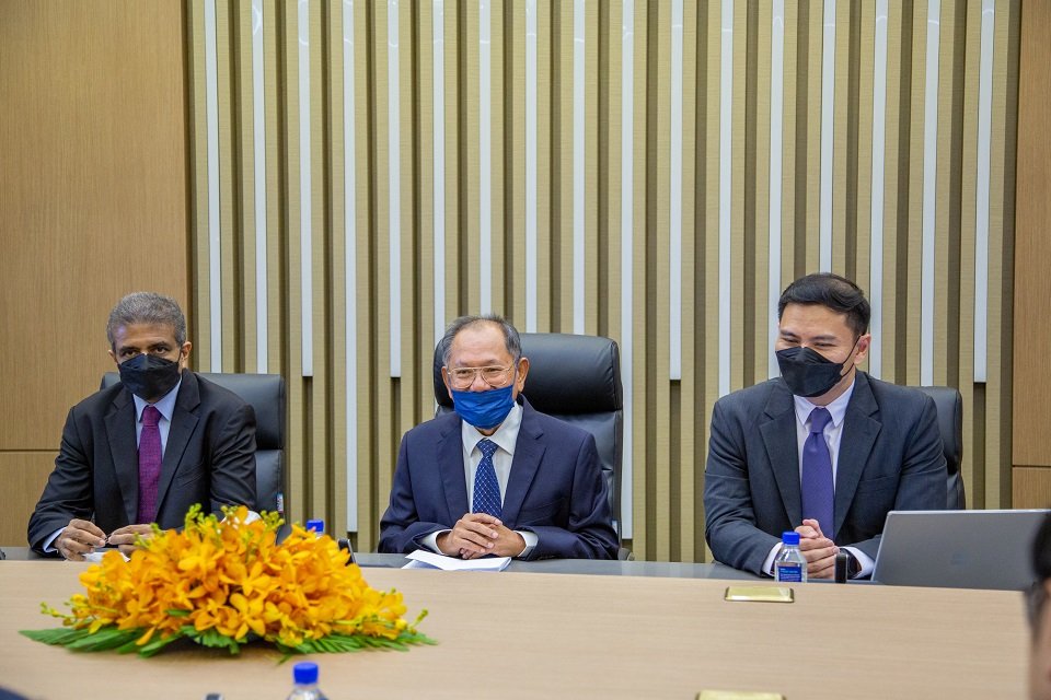 ក្រុមហ៊ុន Axiata Group Berhad និង ក្រសួងប្រៃសណីយ៍និងទូរគមនាគមន៍ ជួបពិភាក្សាអំពីអនាគតវិស័យ ICT និងឌីជីថលនៅកម្ពុជា