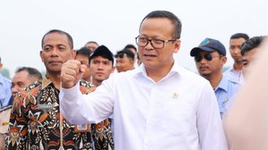 លោក Edhy Probowo រដ្ឋមន្ត្រី​កិច្ចការសមុទ្រ​និង​ជលផល ។ រូបភាព​ឯកសារ