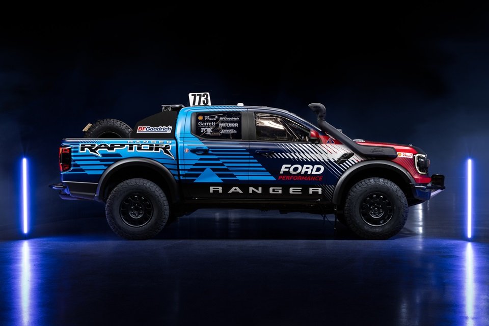 Ford_Finke Raptor 003_HR