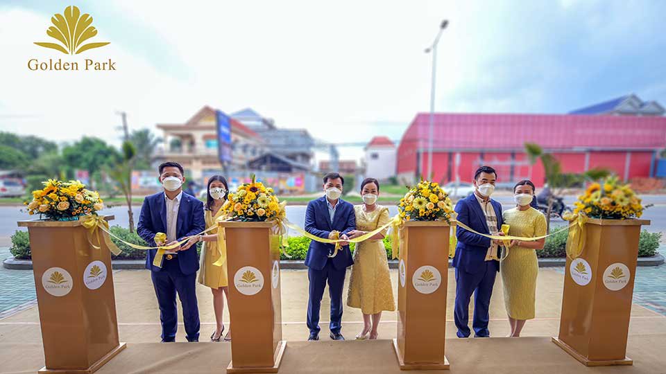 បុរី ហ្គោលដេន ផាក បានប្រារព្ធពិធីសម្ពោធជាផ្លូវការ ការិយាល័យលក់ 6A នៅថ្ងៃទី 08 ខែ កញ្ញា ឆ្នាំ 2021