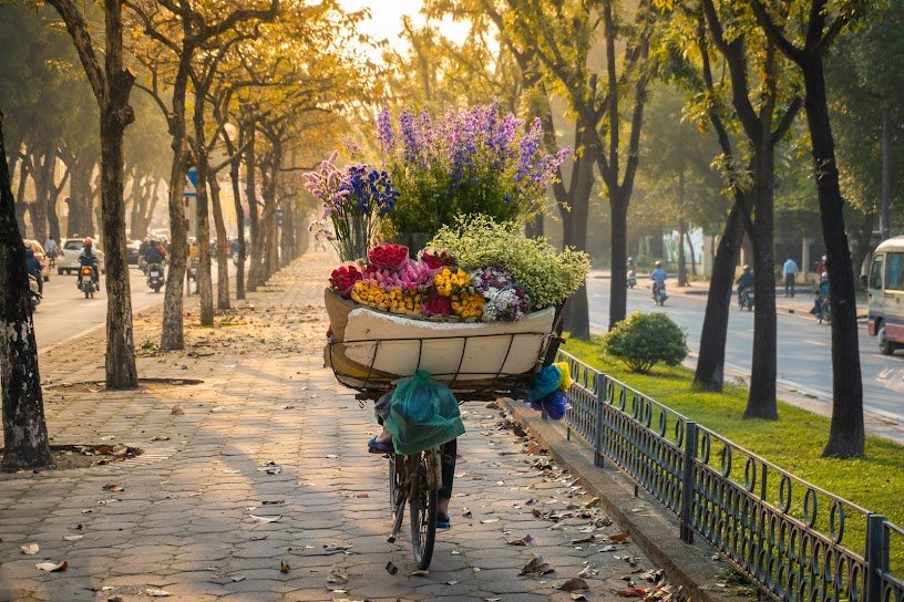 Hanoi in the romantic sight of autumn