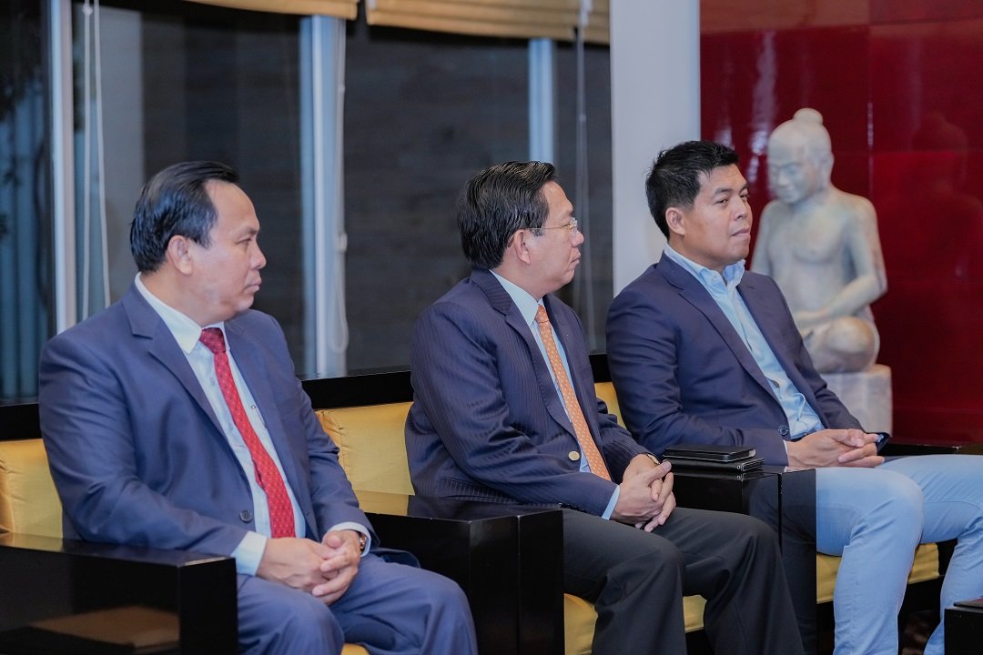 ក្រុមហ៊ុន Smart Axiata មានមោទនភាពក្នុងការគាំទ្រកម្ពុជាបំបែកកំណត់ត្រាពិភពលោក