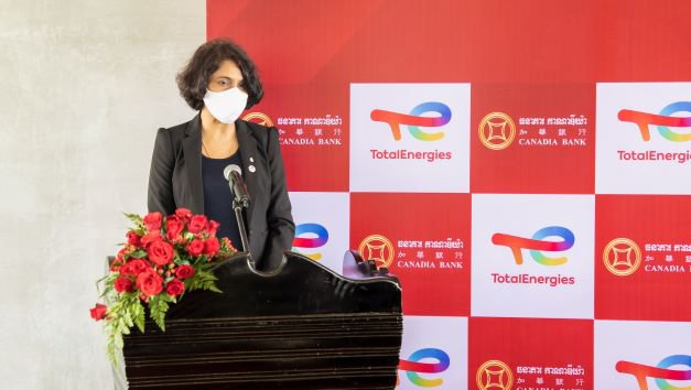 លោកស្រី Dinah Kumar នាយកគ្រប់គ្រងនៃក្រុមហ៊ុន Total Cambodge