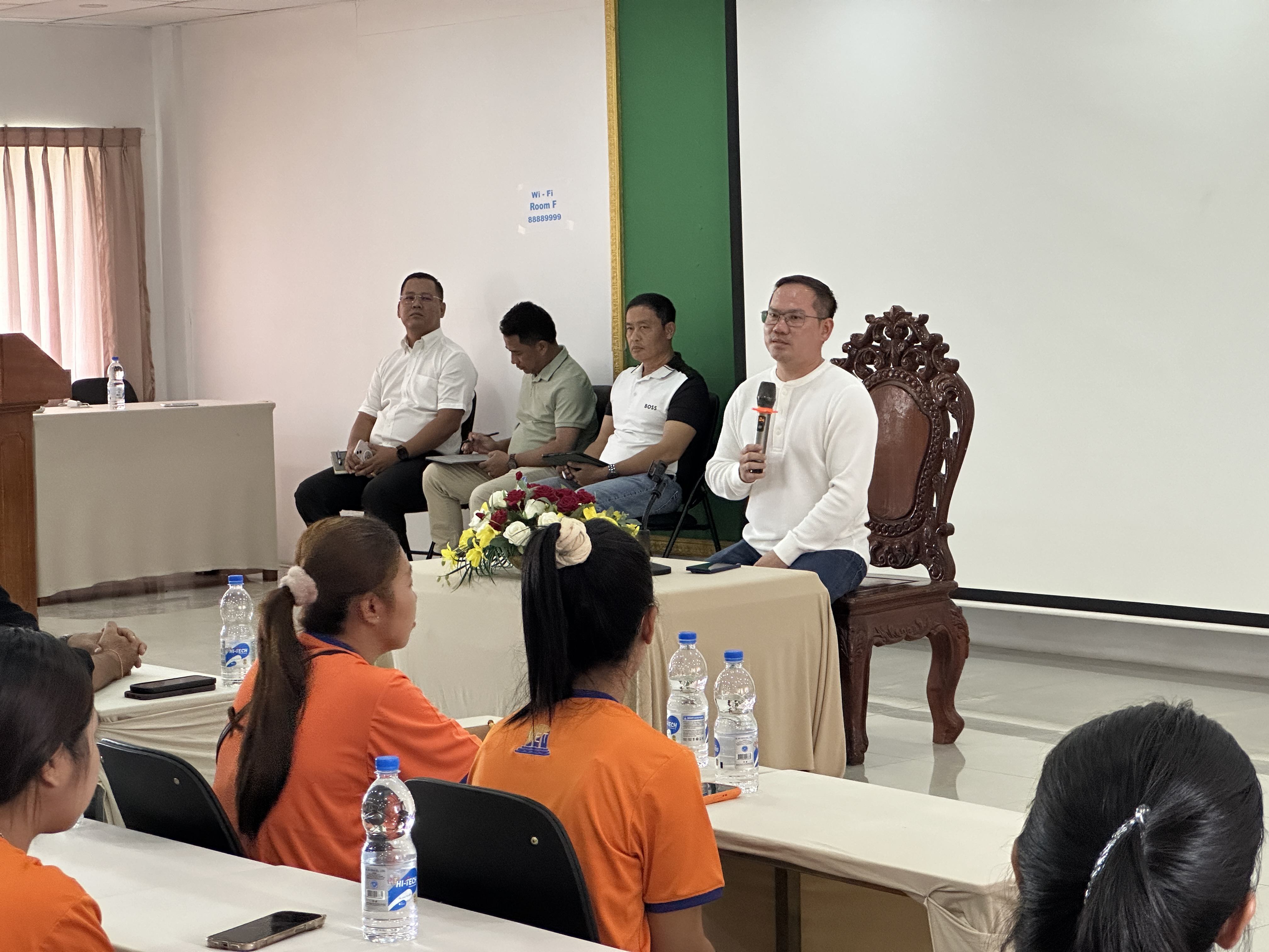 ក្រុមហ៊ុន វិរៈ ប៊ុនថាំ (VET)