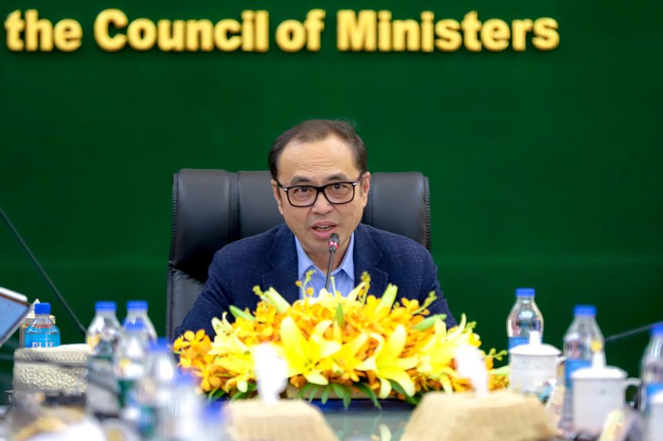 ឯកឧត្តមឧបនាយករដ្ឋមន្រ្តីប្រចាំការ វង្សី វិស្សុត