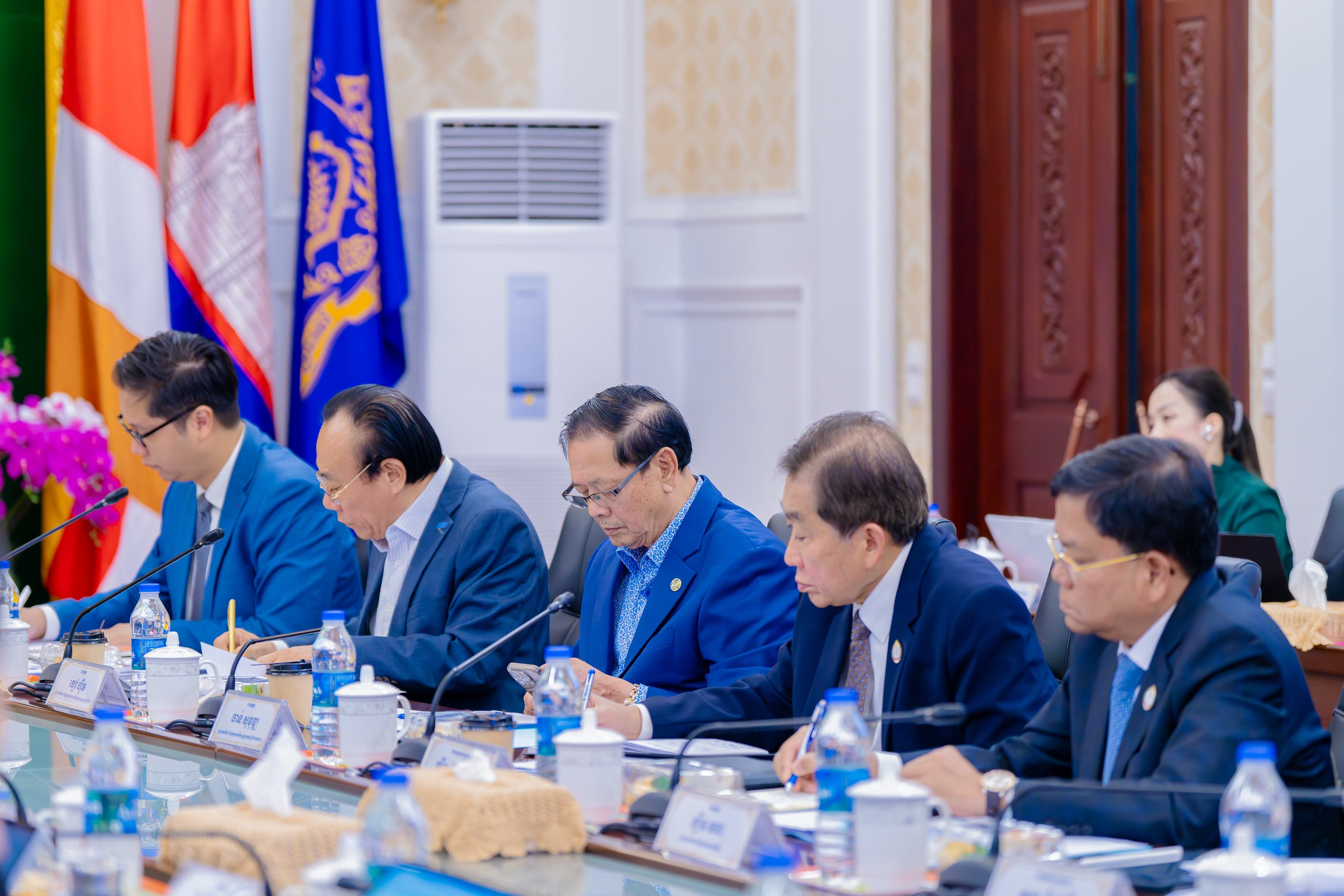 ទីស្តីការគណៈរដ្ឋមន្ត្រី