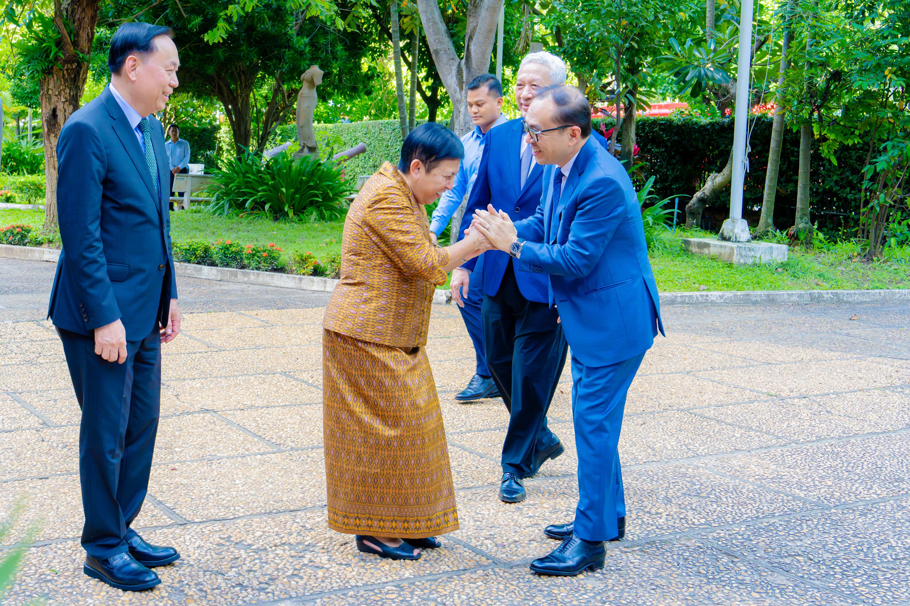 សារមន្ទីរជាតិកម្ពុជា