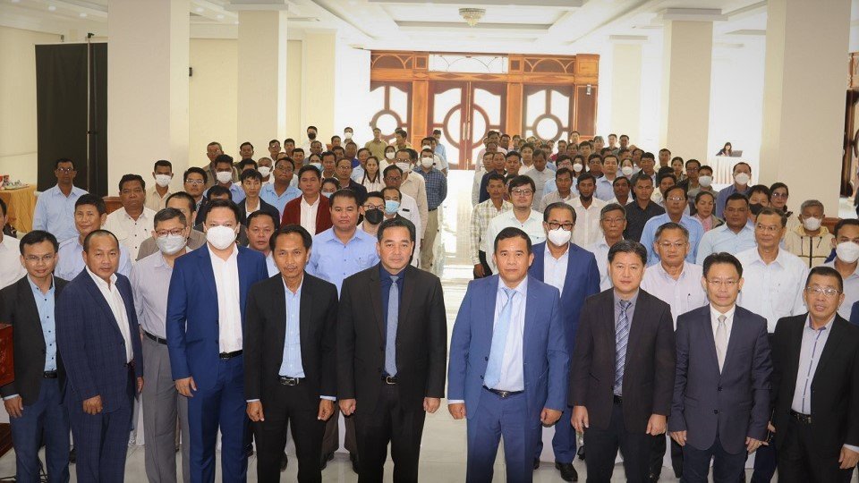 និយ័តករបរធនបាលកិច្ច បានរៀបចំសិក្ខាសាលស្តីពី “ដំណើរការ និងនីតិវិធីក្នុងការទទួលបានឥណទានក្រោមគម្រោងប្រកួតប្រជែងខ្សែច្រវាក់តម្លៃ និងលើកកម្ពស់សុវត្ថិភាពកសិកម្ម សមាសភាគទី១”