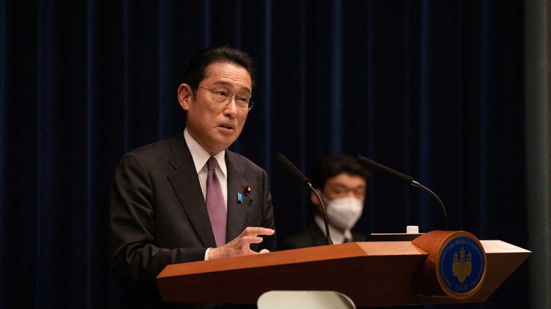 នាយករដ្ឋមន្ត្រីជប៉ុន បញ្ជាឱ្យគណៈរដ្ឋមន្ត្រី រៀបចំកញ្ចប់ជំនួយថវិកាថ្មី នៅចុងខែមេសានេះ ដើម្បីទប់ទល់នឹងបញ្ហាសេដ្ឋកិច្ច ដែលបង្កឡើងដោយសារតែតម្លៃប្រេងឥន្ធនៈ និងវត្ថុធាតុដើមឡើងថ្លៃ នាំឲ្យតម្លៃទំនិញមានការឡើងថ្លៃខ្ពស់ដែរ