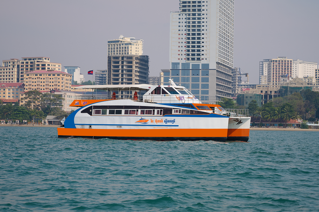 Mockup-VET-Speed FerrySize-w3828-h2552(4)
