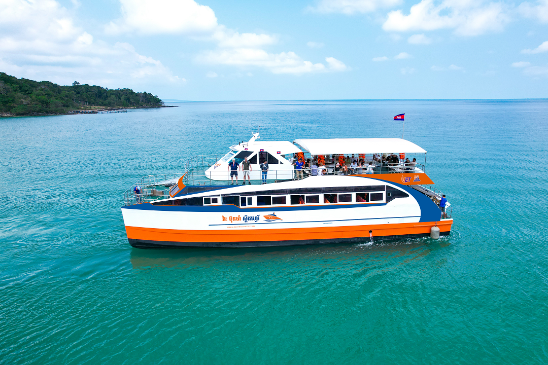 Mockup-VET-Speed FerrySize-w5472-h3648(3)