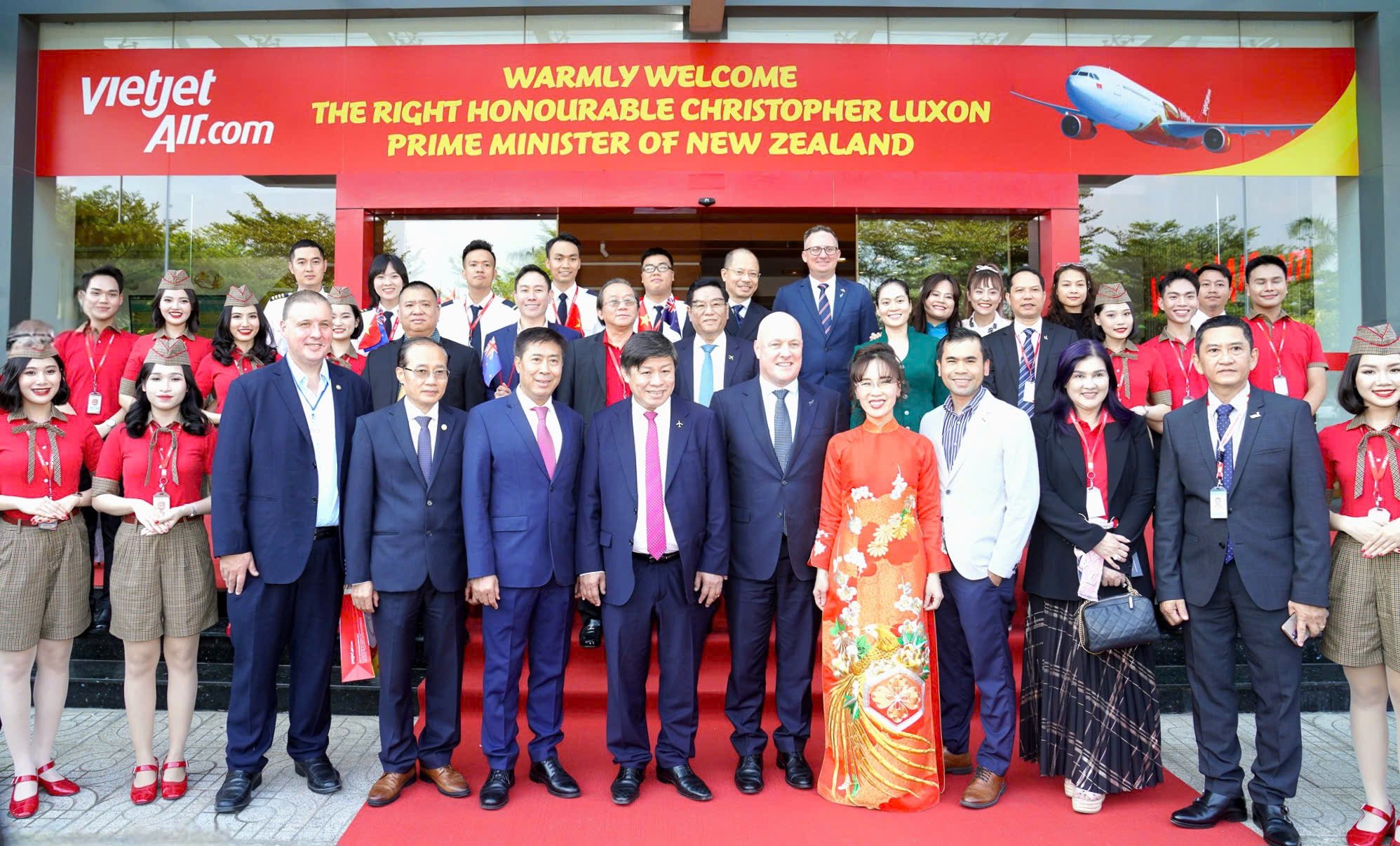 New_Zealand_Prime_Minister_Christopher_Luxon_visits_VJAA_in_Ho_Chi