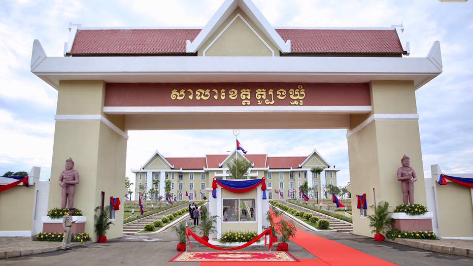 រដ្ឋមន្រ្តីកសិកម្ម៖ ខេត្តត្បូងឃ្មុំប៉ះពាល់ខ្លាំងជាងគេ ក្រោយពីការបិទព្រំដែនភ្លាមៗដោយប្រទេសវៀតណាម