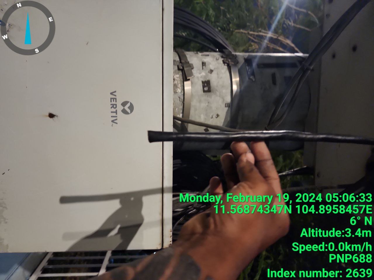Pole_cable cutted