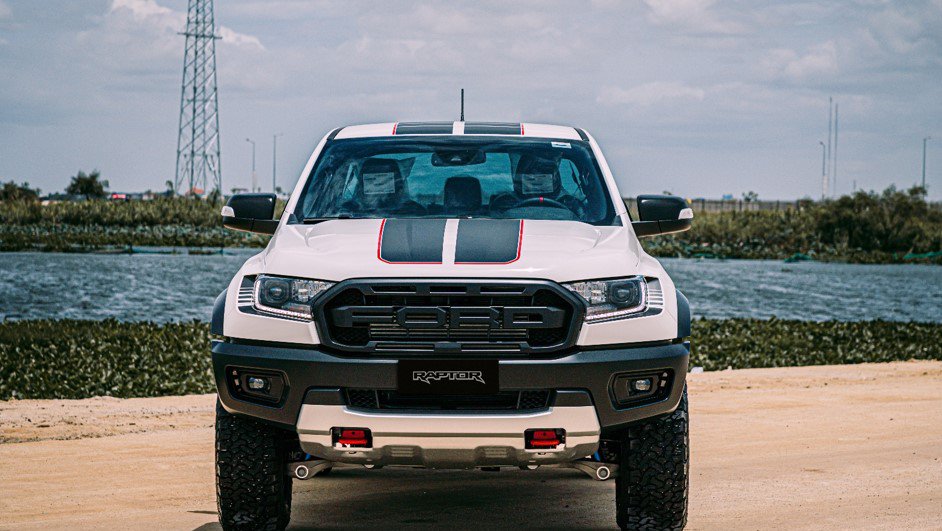 Ford Ranger Raptor ស៊េរីថ្មីឆ្នាំ 2022 កំពុងទទួលបានការចាប់អារម្មណ៍ខ្លាំងពីមហាជន