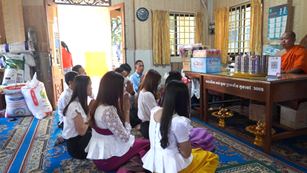 តើបញ្ហាអតិផរណាកើនឡើង បង្កផលប៉ះពាល់ដល់ការចំណាយរបស់ប្រជាពលរដ្ឋនៅរដូវភ្ជុំបិណ្ឌដែរឬទេ?
