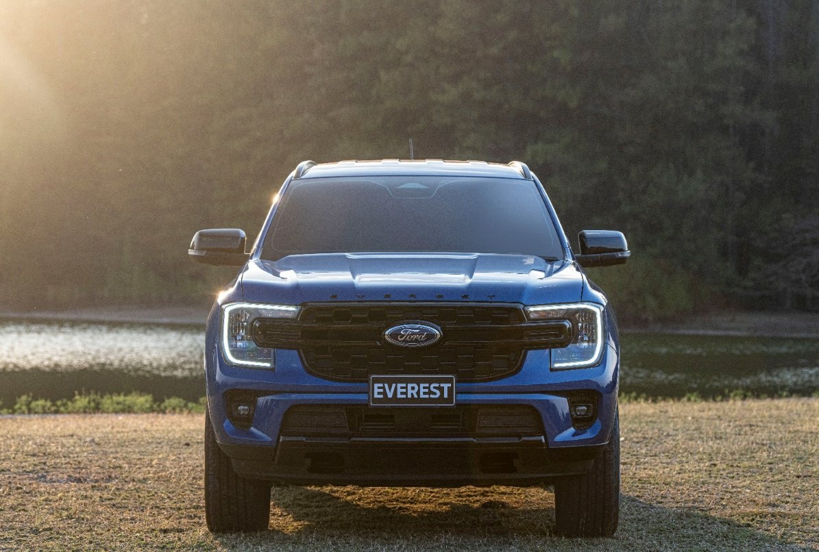 Ford Everest ស៊េរីថ្មីឆ្នាំ 2023