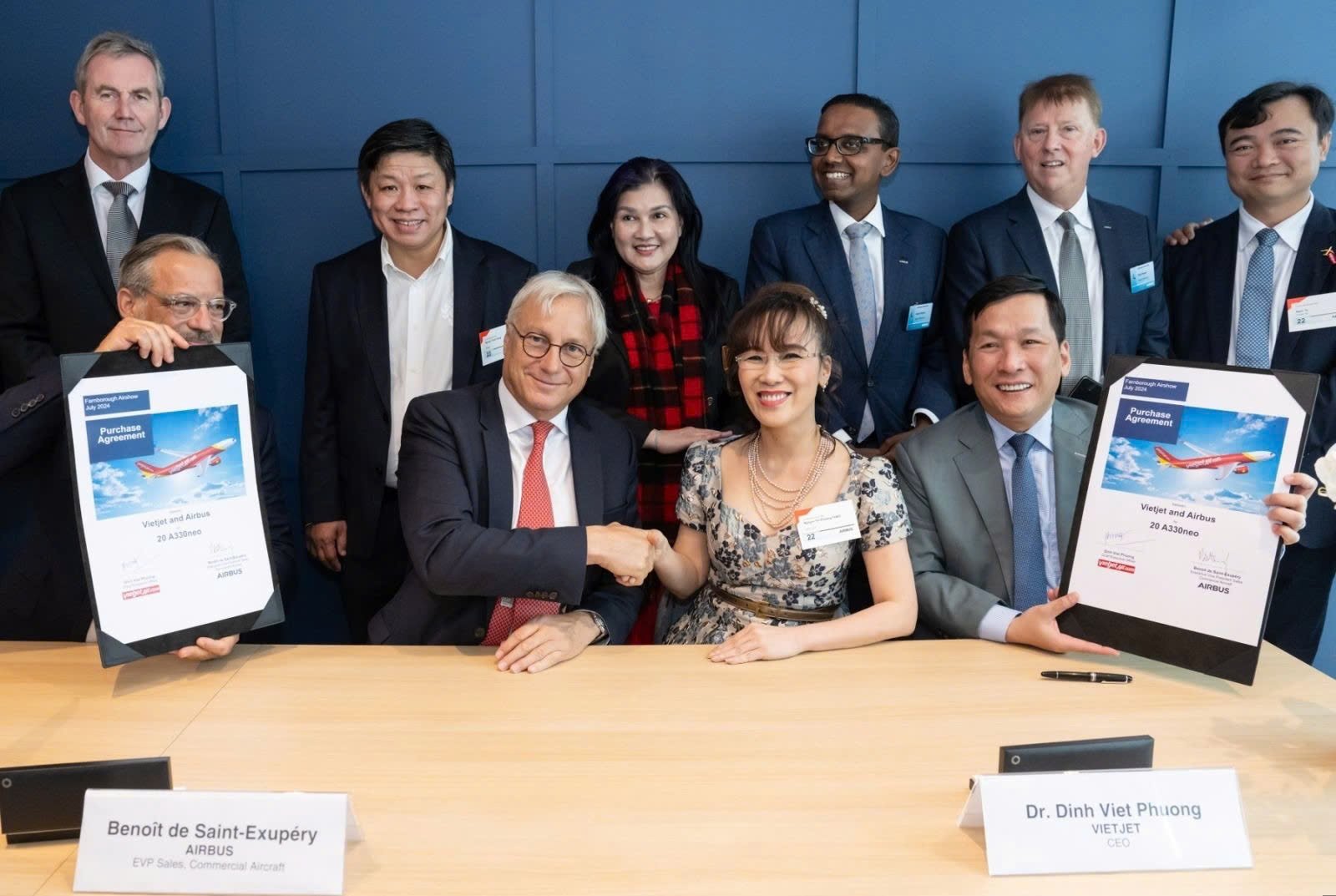 Vietjet_and_Airbus_sign_a_contract_to_purchase_20_new_generation