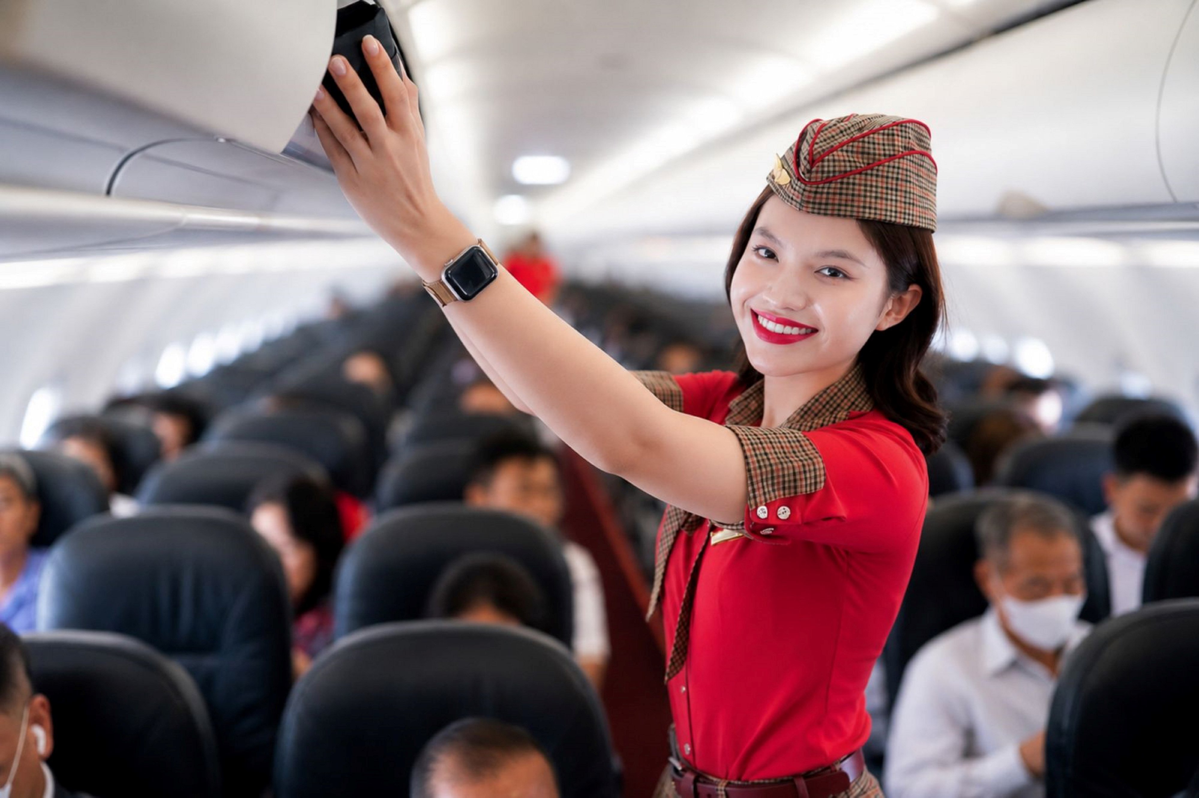 Vietjet cabin crew