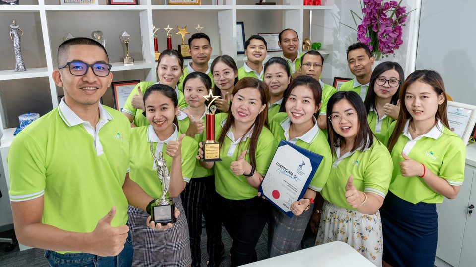 ធនាគារឯកទេសវីង ត្រូវបានទទួលរង្វាន់ជាអន្តរជាតិសម្រាប់ការយកចិត្តទុកដាក់របស់ខ្លួនចំពោះបុគ្គលិកក្នុងកំឡុងពេលជំងឺរាតត្បាត Covid-19