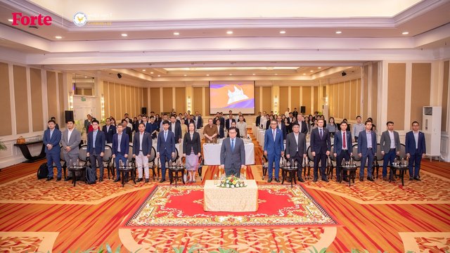 «ថាមពលពន្លឺព្រះអាទិត្យ និងការធានារ៉ាប់រង - ការពារការវិនិយោគ និងប្រតិបត្តិការអាជីវកម្ម»