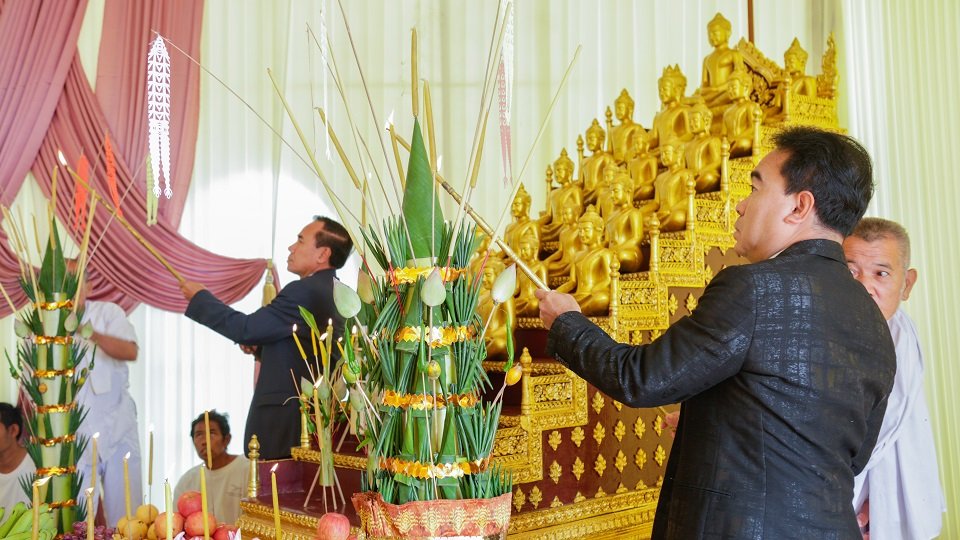 ក្រុមហ៊ុន ប៉េង ហួត គ្រុប ឧបត្ថម្ភថវិកា ៥ម៉ឺន ដុល្លារអាមេរិក ជូនសមាគមគ្រូពេទ្យស្ម័គ្រចិត្តយុវជនសម្តេចតេជោ (TYDA) សម្រាប់ការងារមនុស្សធម៌
