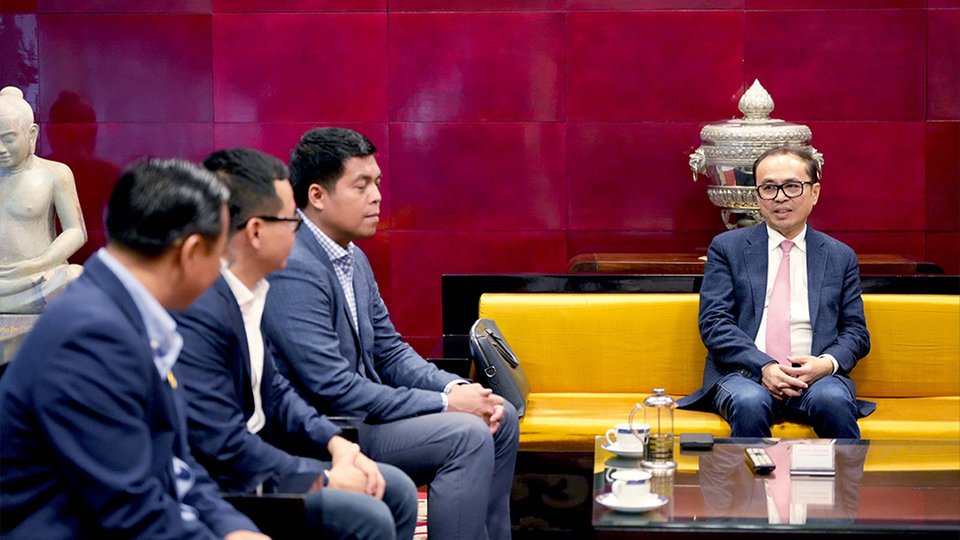 ឯកឧត្តម វង្សី វិស្សុត