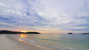 ឆ្នេរសមុទ្រនៅខេត្តព្រះសីហនុ