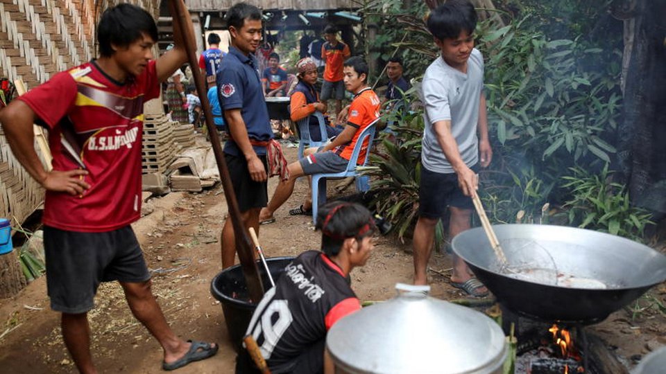 មនុស្សរាប់លាននាក់ប្រឈមមុខនឹងភាពអត់ឃ្លាន ខណៈវិបត្តិនៅភូមាកាន់តែអាក្រក់ទៅៗ (រូបភាព៖ Bangkok Post)