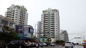 ទីក្រុង​រណប កាំកូ ស៊ីធី។