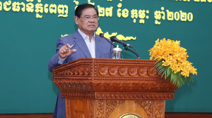 សម្តេច ស ខេង អះអាងការពារប៉ូលីសចរាចរណ៍ណា ដែលអនុវត្តច្បាប់ចំពោះអ្នកធំ និងអ្នកមានអំណាច ដែលបំពានច្បាប់