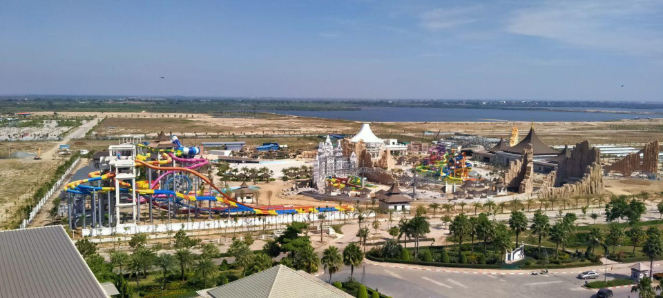 សួនទឹក​កម្សាន្ដ​ ហ្គាឌិន ស៊ីធី វ័តធើផាក