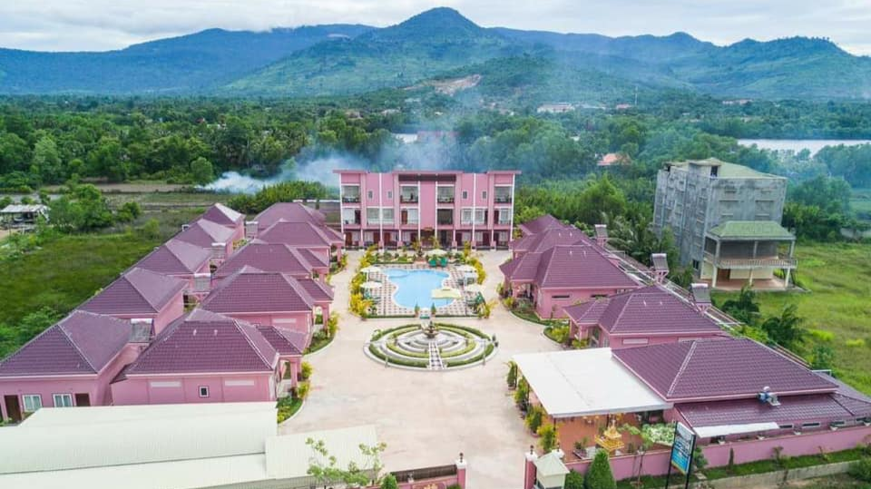 ចុងសប្តាហ៍មុននេះ ភ្ញៀវទេសចរតិចតួចប៉ុណ្ណោះ បានចេញដើរកម្សាន្ដតាមរមណីដ្ឋាន