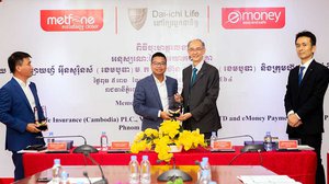 ពិធី​ចុះហត្ថលេខា​អនុស្សរណៈ​នៃ​ការយោគយល់គ្នា រវាង​ក្រុមហ៊ុន ដាយ អុិឈិ ឡាយហ្វ៍ អុីនសួរុិនស៍ (ខេមបូឌា) ម.ក ក្រុមហ៊ុន វៀតធេល (ខេមបូឌា) ភីធីអ៊ី អិលធីឌី និងក្រុមហ៊ុន អ៊ី-ម៉ាន់នី ផេម៉ិន សឹលូសិន ម.ក
