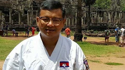 លោក ហង់ ជួនណារ៉ុន រដ្ឋមន្ត្រី​អប់រំ