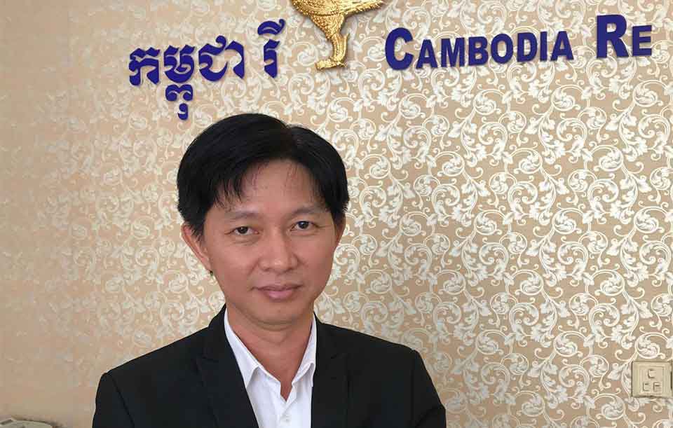 លោក ហ៊ុយ វ៉ាថារ៉ូ ប្រធាន​សមាគម​ធានា​រ៉ាប់រង​កម្ពុជា។