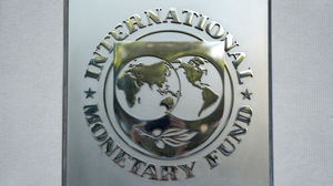 IMF បន្ទាបការព្យាករកំណើនសេដ្ឋកិច្ចពិភពលោកជាថ្មី និងព្រមានពីអតិផរណាខ្ពស់