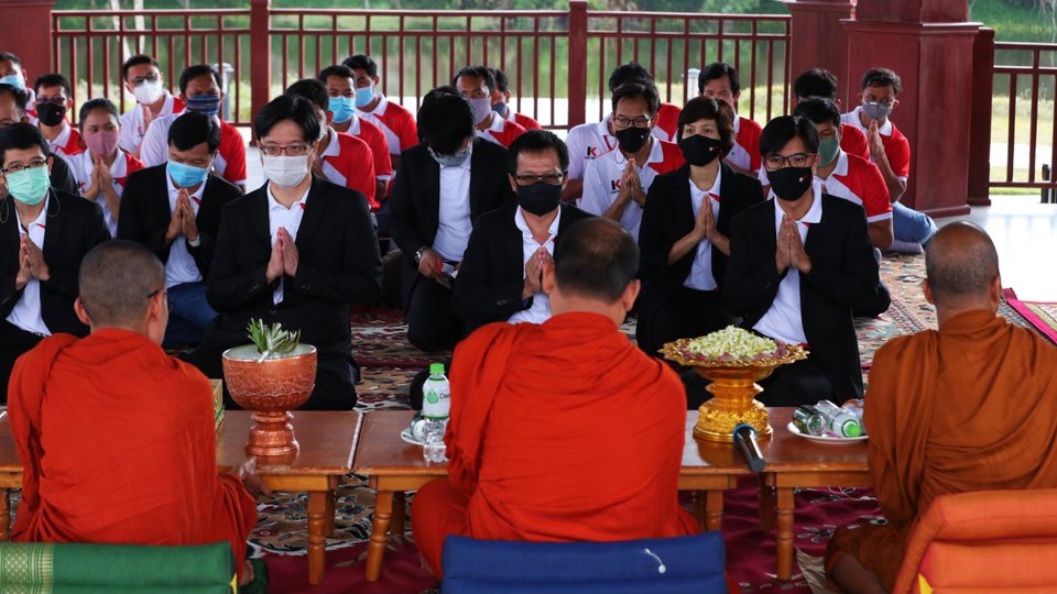 ឆ្នាំ២០២១ ខេ ស៊ីមេន ចាប់ផ្ដើមផលិតស៊ីម៉ងត៍ដែលទើបអភិវឌ្ឍថ្មីជាមួយនឹងសំបកបាវថ្មី