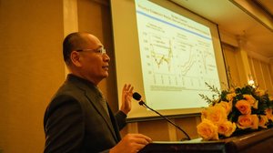 លោក លី សូដេត អ្នកសេដ្ឋកិច្ចជាន់ខ្ពស់របស់ធនាគារពិភពលោកប្រចាំនៅកម្ពុជា  (រូបភាព៖ ធនាគារពិភពលោកប្រចាំនៅកម្ពុជា)