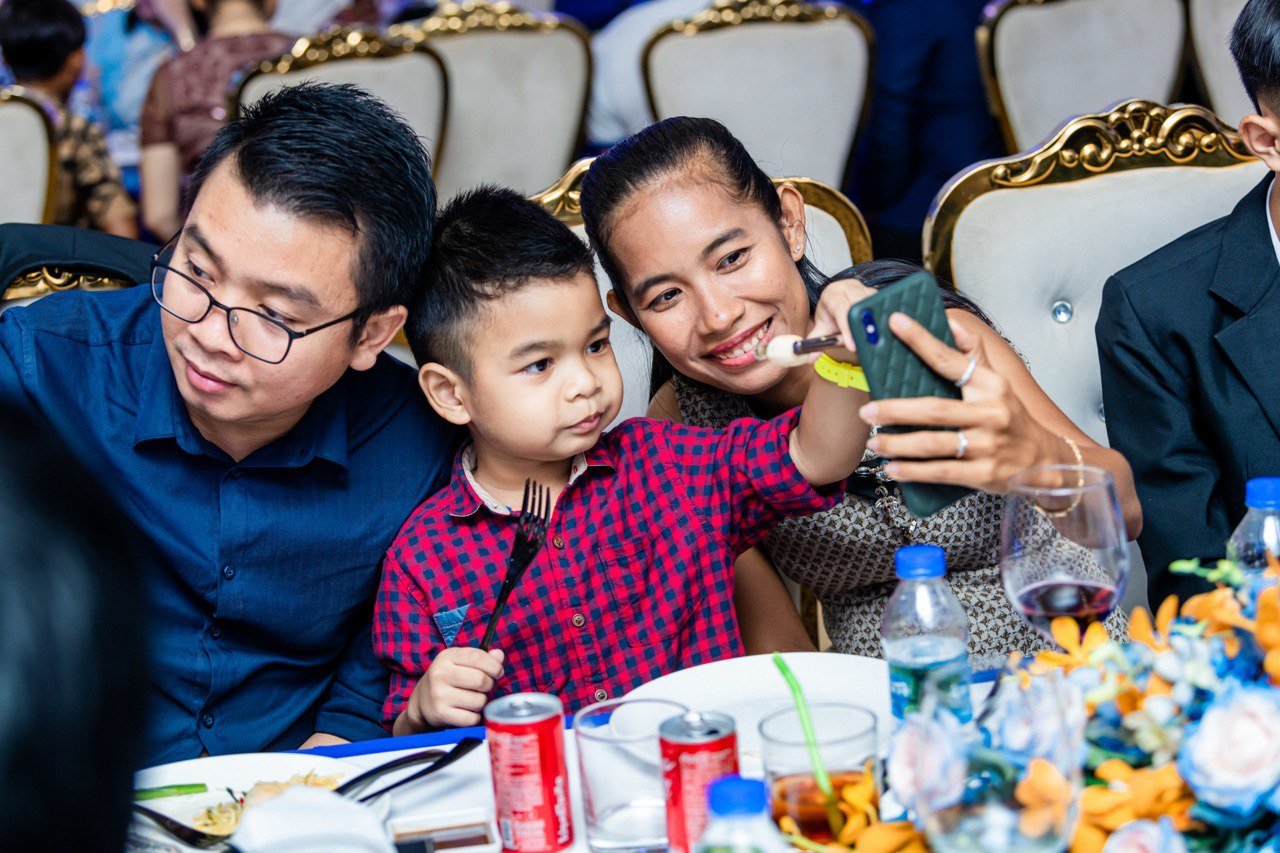 បុរី មេគង្គ លែន នឹងរៀបចំពិធីប្រគល់ផ្ទះលើកទី២ ដល់អតិថិជនចំនួន 200ផ្ទះនៅគម្រោងធំទី២ ហ្គោលឌិនអាវិននូនៅថ្ងៃទី២៦ ខែមីនា ឆ្នាំ២០២៣ ខាងមុខនេះ!!
