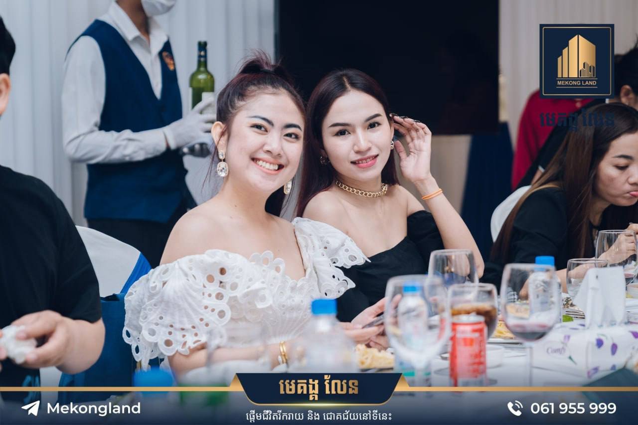 បុរី មេគង្គ លែន បានរៀបចំ “ពិធីប្រគល់សោរផ្ទះជូនអតិថិជន ជាលើកទី2 ចំនួន 200គ្រួសារ ក្នុងគម្រោង ហ្គោលឌិនអាវិននូ ម្តងទៀត