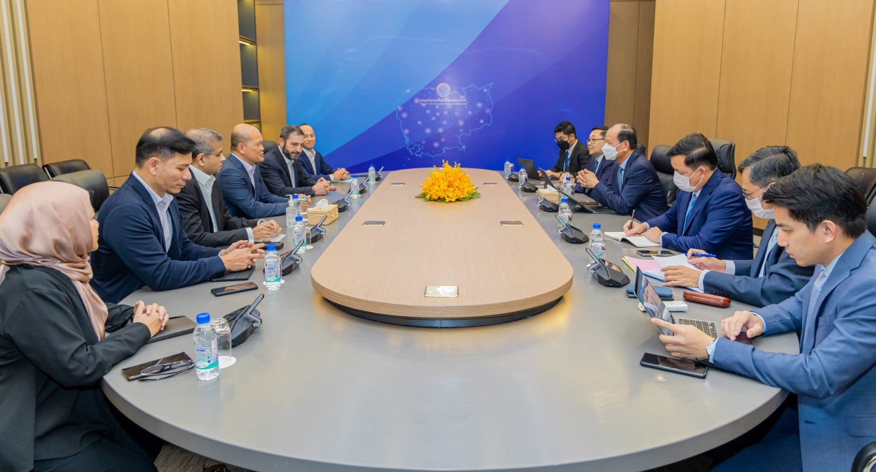 ក្រុមហ៊ុនវិនិយោគ Axiata Group Berhad បង្ហាញពីការប្តេជ្ញាចិត្ត ក្នុងការចូលរួមអភិវឌ្ឍប្រទេសក្នុងដំណើរទស្សនកិច្ចកម្ពុជា