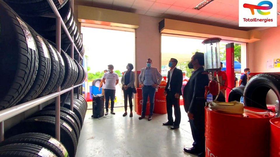Total Quartz Auto Care
