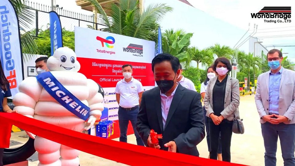 លោក ហ៊ែម គ្រុយ ម្ចាស់ស្ថានីយប្រេងឥន្ធនៈតូតាល់ព្រែកតាមាក់