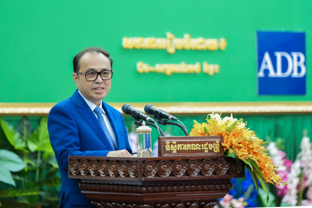 ឯកឧត្ដមឧបនាយករដ្ឋមន្រ្តីប្រចាំការ វង្សី វិស្សុត