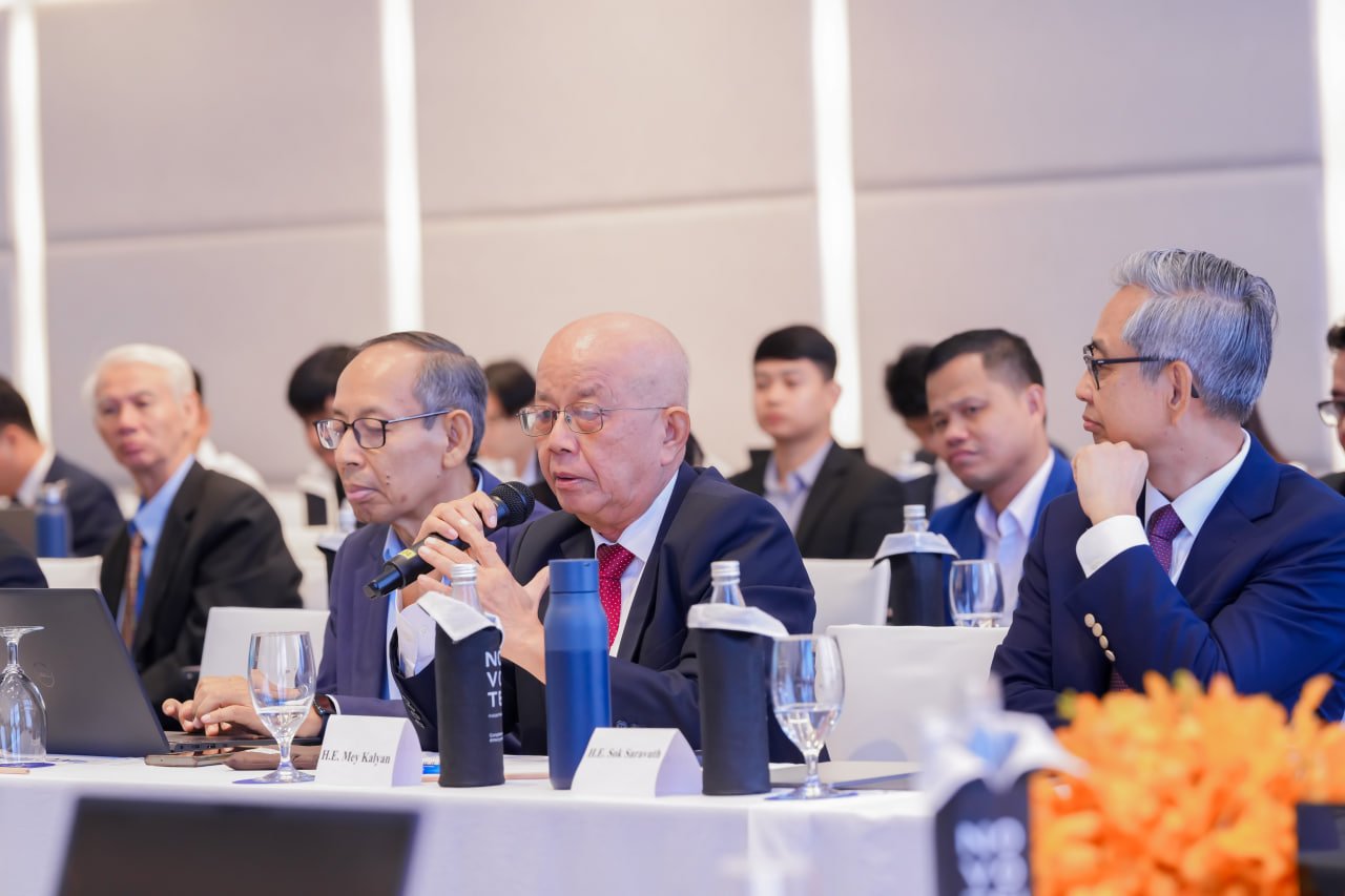 ឯកឧត្តម វង្សី វិស្សុត ឧបនាយករដ្ឋមន្ត្រីប្រចាំការ